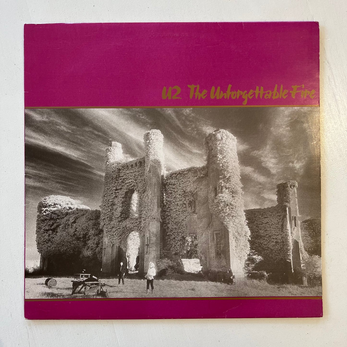 U2, The Unforgettable Fire, LP (VG+/VG+)